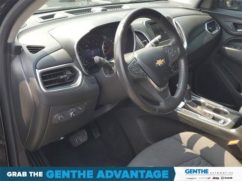 Used 2021 Chevrolet Equinox LT image 9