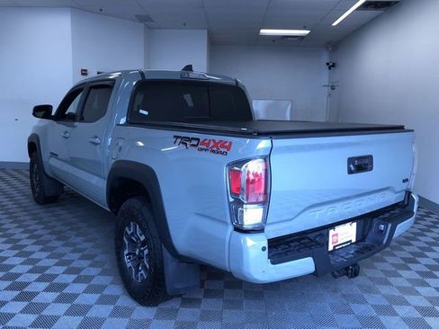 Certified 2023 Toyota Tacoma TRD Off-Road w/ TRD Premium Off Road Package AWD/4WD image 5