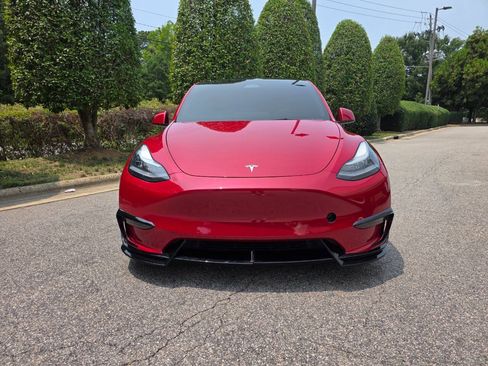 Used 2021 Tesla Model Y 2WD image 8