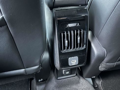 Certified 2022 Jeep Compass Limited image 13