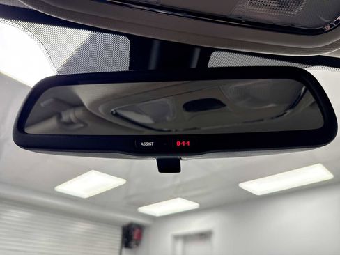 Used 2015 Jeep Cherokee Latitude w/ Cold Weather Group image 25