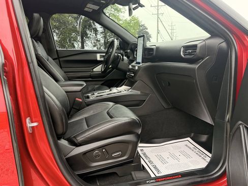 Used 2020 Ford Explorer ST w/ Premium Technology Package AWD/4WD image 35