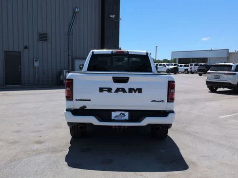 New 2026 RAM 1500 Laramie AWD/4WD image 7