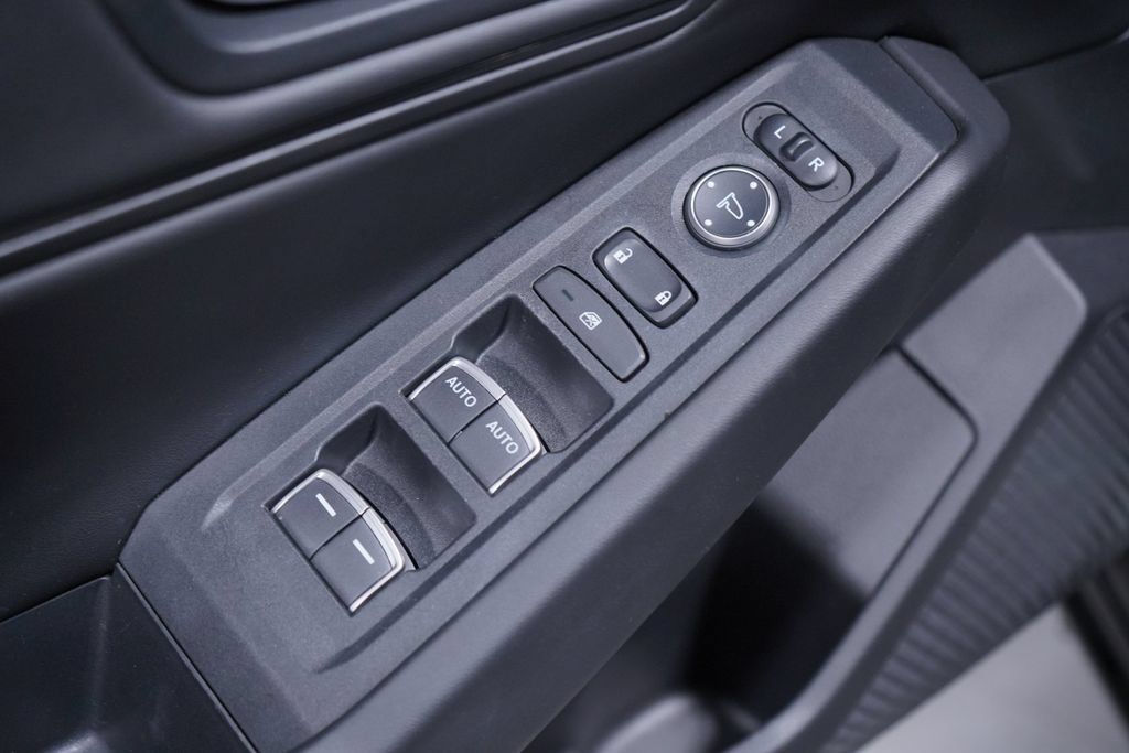 Used 2023 Honda Accord EX-L image 23