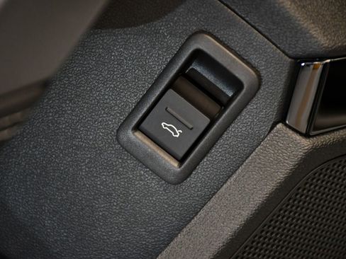 Used 2025 Audi A3 2.0T Premium Plus w/ Premium Plus Package image 36