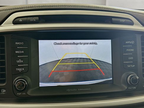 Used 2017 Kia Sorento FWD w/ LX Convenience Package image 21