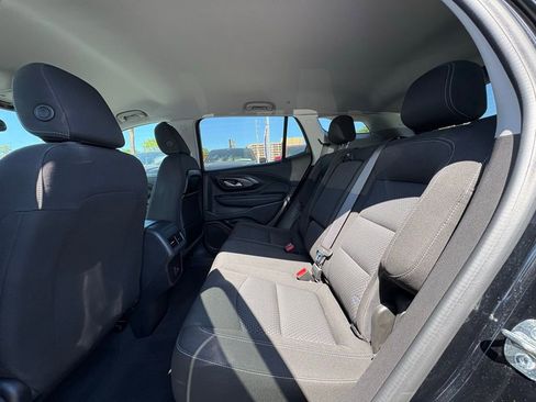 Used 2024 GMC Terrain SLE FWD image 14