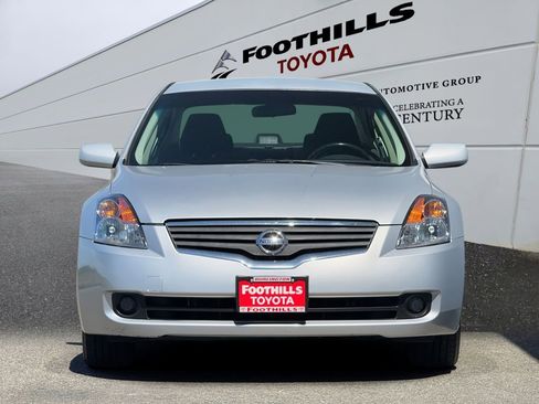 Used 2009 Nissan Altima 2.5 S w/ Convenience Pkg FWD image 2