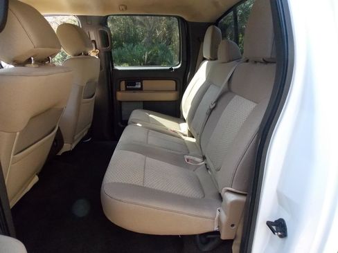 Used 2013 Ford F150 XLT w/ Mid Equipment Group image 12