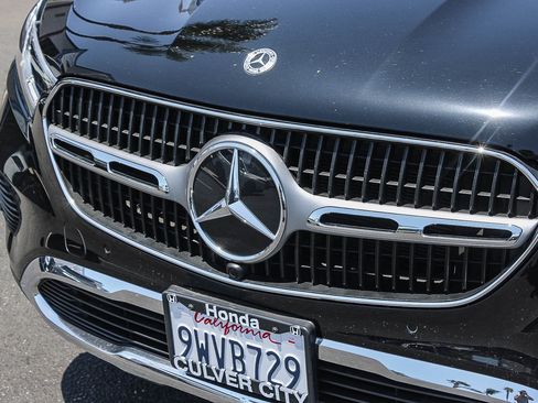Used 2025 Mercedes-Benz GLC 300 image 6