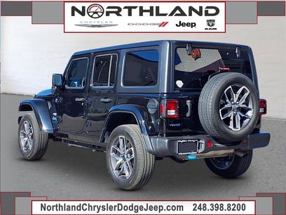 Used 2024 Jeep Wrangler Unlimited w/ Convenience Group