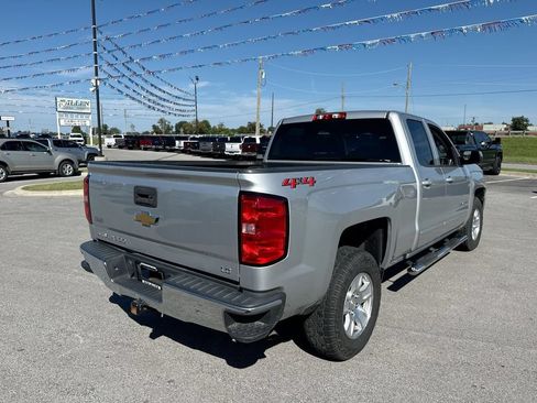 Used 2019 Chevrolet Silverado 1500 LT AWD/4WD image 5