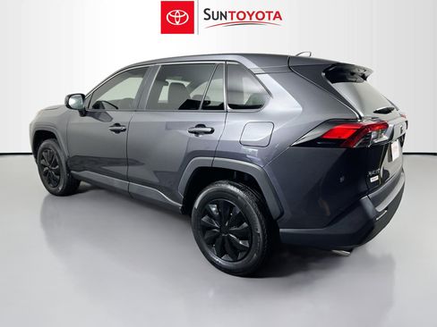 Used 2023 Toyota RAV4 LE image 6