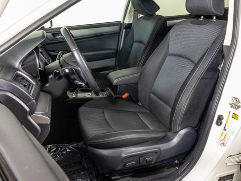 Used 2017 Subaru Outback 2.5i Premium AWD/4WD image 22