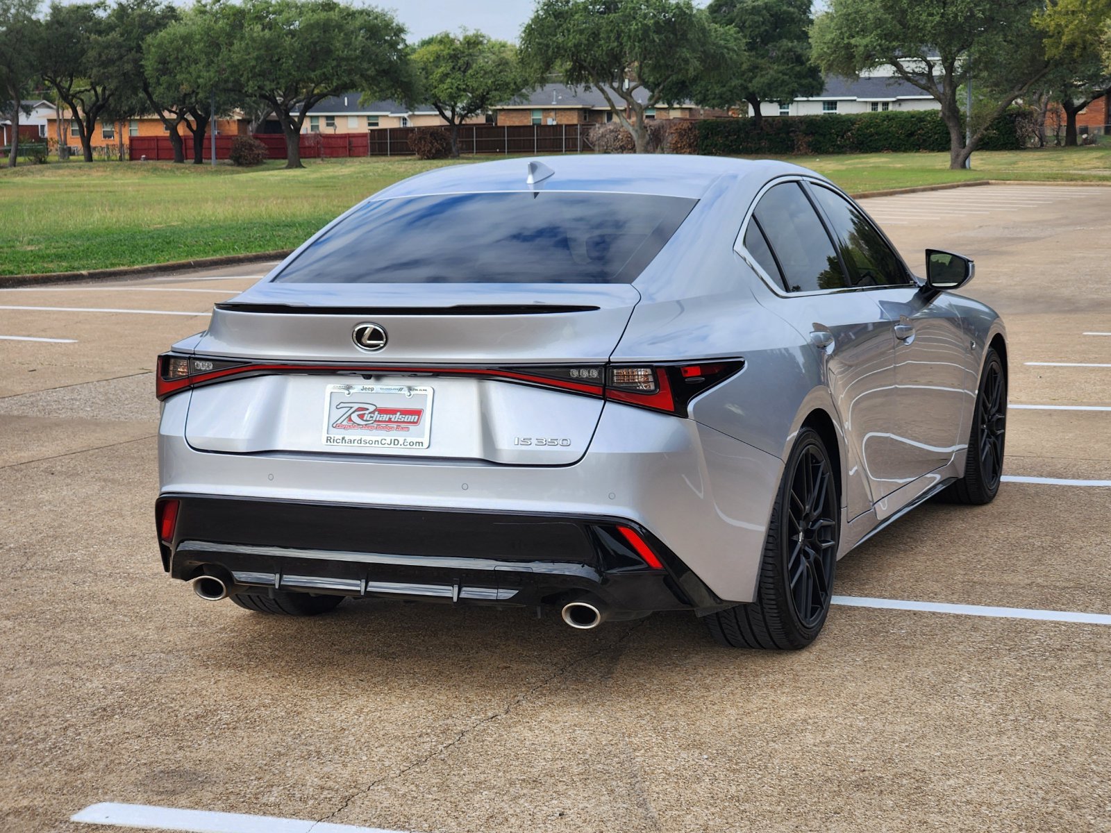 Used 2023 Lexus IS 350 F Sport RWD image 6