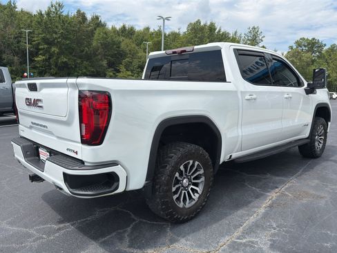 Used 2021 GMC Sierra 1500 AT4 w/ Technology Package AWD/4WD image 6
