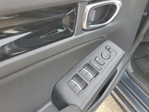 Used 2025 Honda Civic Sport image 23