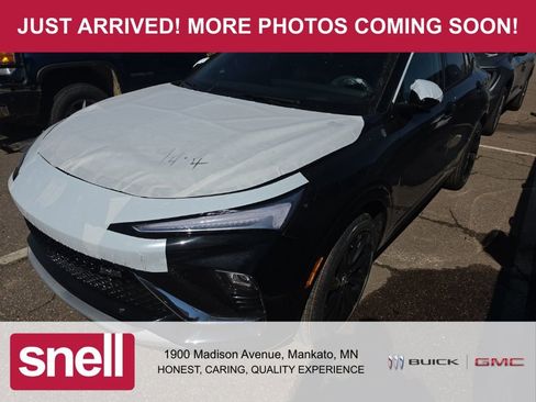 Used 2026 Buick Envista Sport Touring w/ Convenience I Package FWD image 1