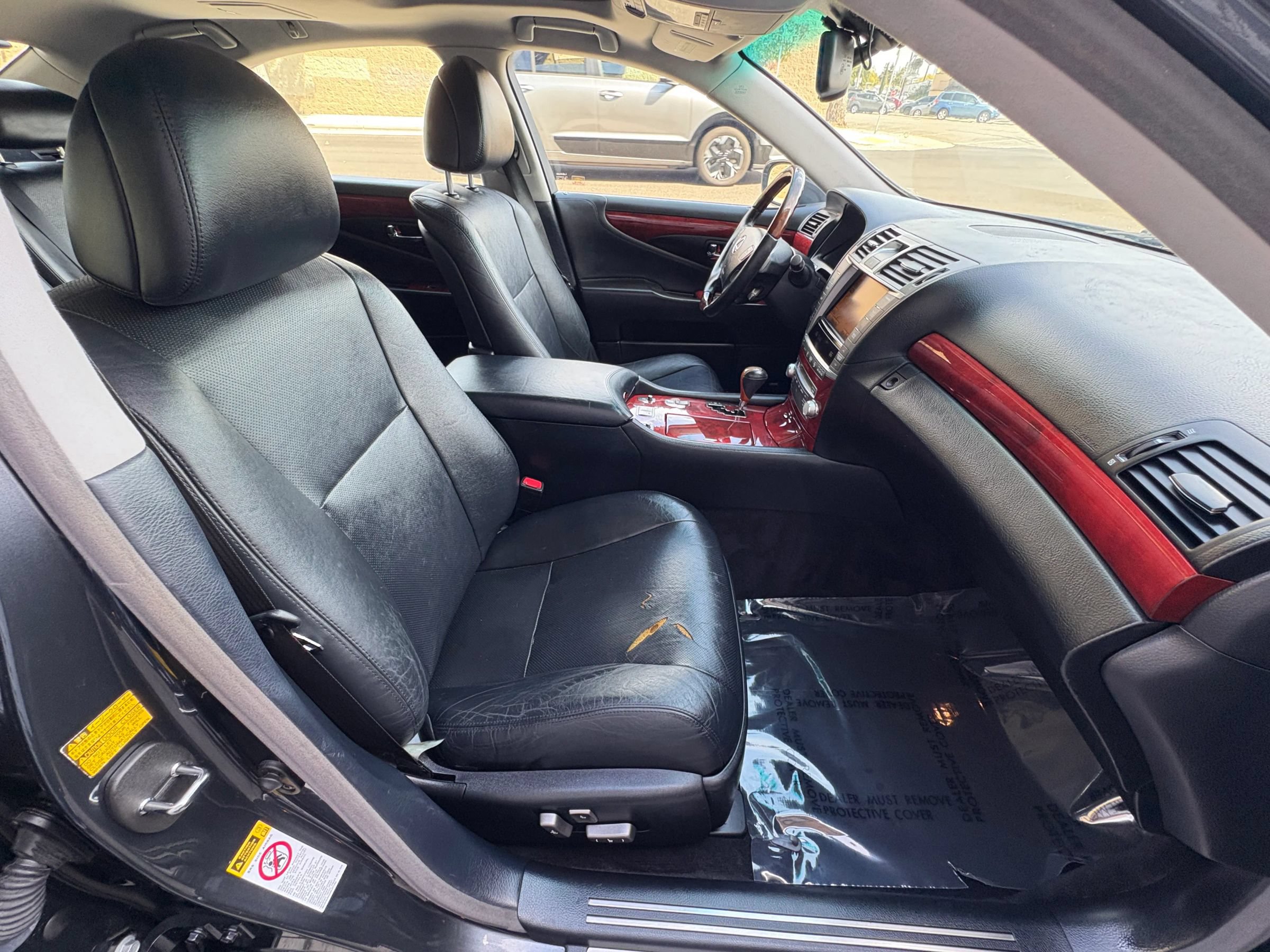 Used 2010 Lexus LS 460 RWD image 12
