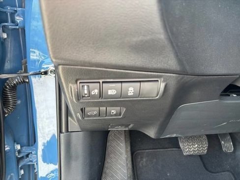 Used 2026 Toyota Corolla Cross AWD Hybrid w/ Convenience Package image 26