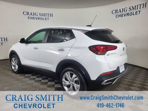 Used 2025 Buick Encore GX Preferred AWD/4WD image 3