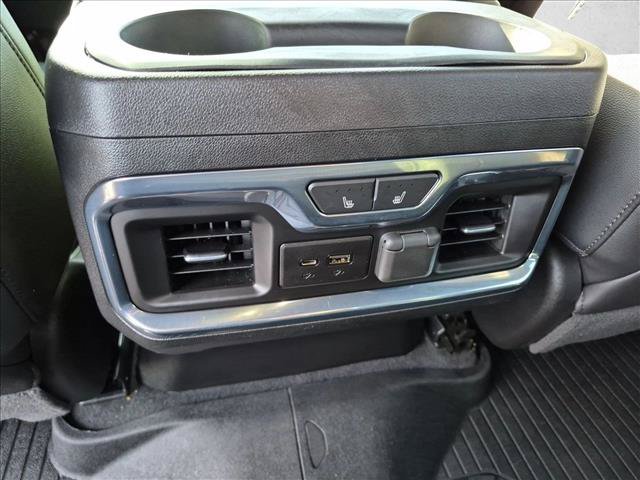 Used 2020 GMC Sierra 1500 AT4 w/ AT4 Premium Package AWD/4WD image 17