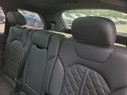 New 2026 Audi SQ7 Prestige AWD/4WD image 26