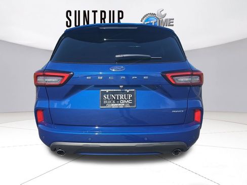 Used 2023 Ford Escape ST-Line w/ Tech Pack #1 image 4