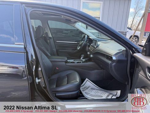 Used 2022 Nissan Altima 2.5 SL FWD image 24