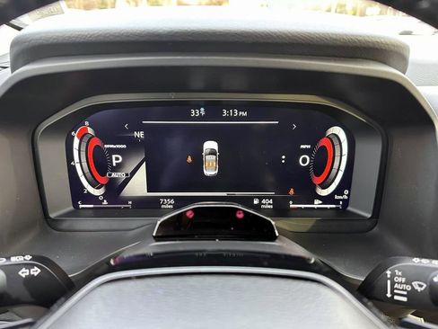 Certified 2025 Nissan Rogue Platinum w/ Tech Package image 29