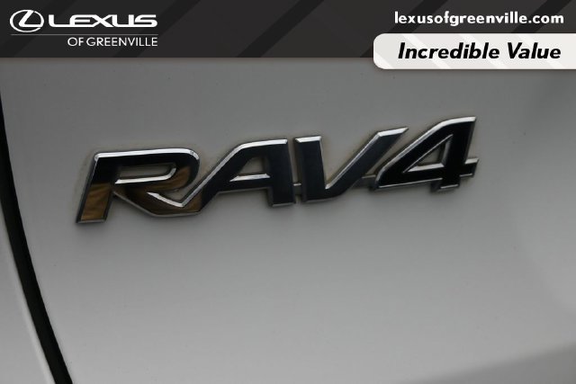 Used 2019 Toyota RAV4 XLE Premium w/ Cold Weather Package AWD/4WD image 29