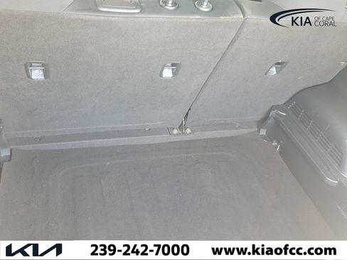 Used 2020 Kia Soul LX FWD image 8