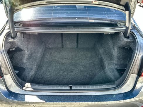 Used 2017 BMW 530i xDrive 530i xDrive image 26