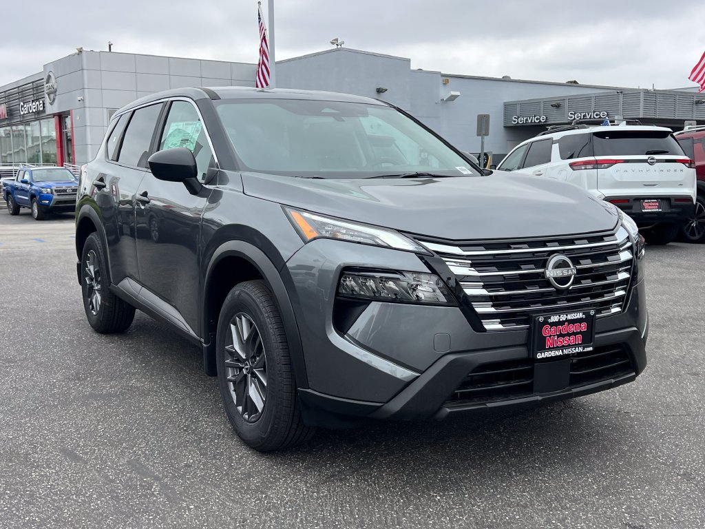 New 2026 Nissan Rogue S FWD image 8