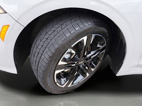 Used 2024 Kia K5 GT-Line FWD image 28