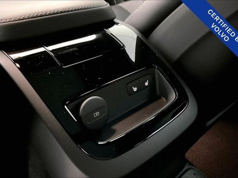 Used 2024 Volvo V60 T8 Polestar image 31