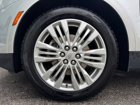 Used 2018 Cadillac XT5 Premium Luxury FWD image 7