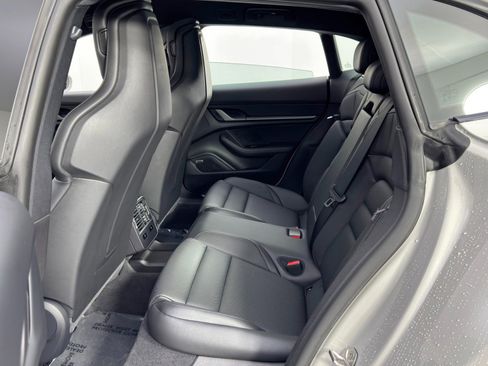 Used 2025 Porsche Taycan 4S w/ Premium Package image 46