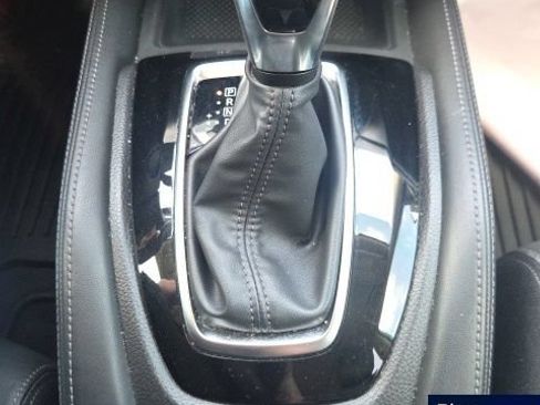 Used 2017 Nissan Rogue SL w/ SL Premium Package FWD image 34