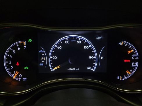 Used 2016 Jeep Grand Cherokee Laredo w/ Quick Order Package 23E image 23