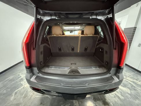 Used 2021 Cadillac Escalade Sport image 27