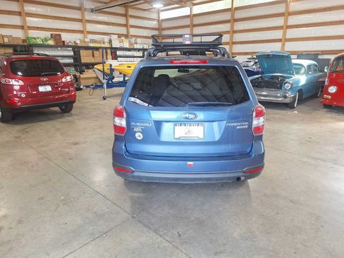 Used 2015 Subaru Forester 2.5i Premium w/ All-Weather Package AWD/4WD image 7