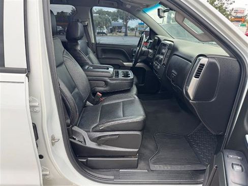 Used 2019 Chevrolet Silverado 1500 LT w/ All Star Edition RWD image 16
