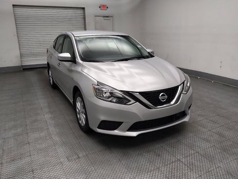 Used 2019 Nissan Sentra SV FWD image 13