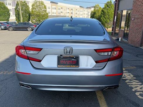 Used 2020 Honda Accord Sport image 10