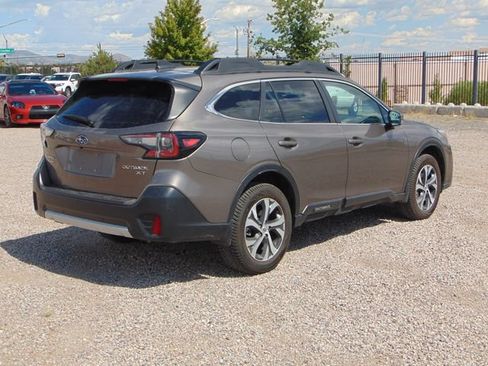 Used 2021 Subaru Outback Limited XT AWD/4WD image 4