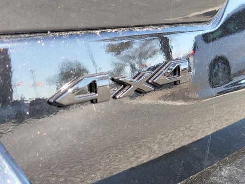 New 2025 Jeep Grand Cherokee Altitude image 27