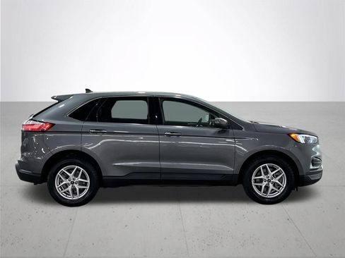 Used 2024 Ford Edge SEL AWD/4WD image 9