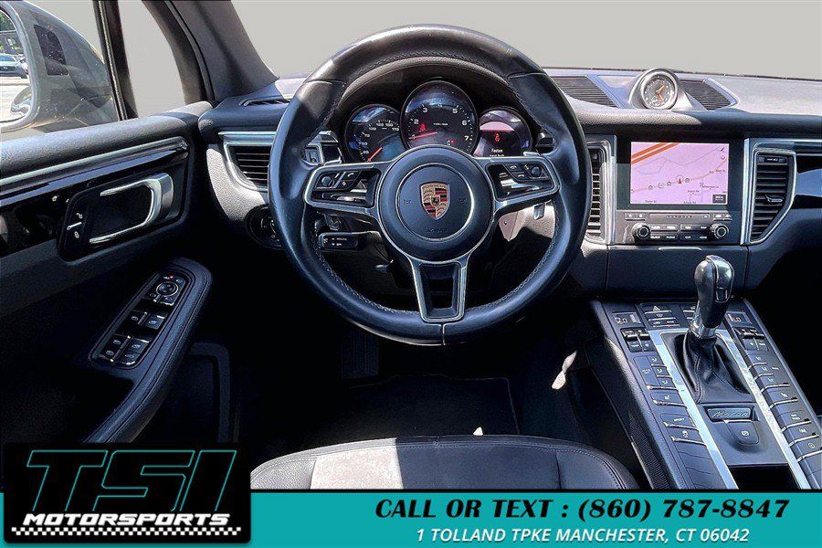 Used 2018 Porsche Macan AWD/4WD image 5