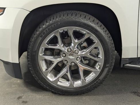 Used 2018 Chevrolet Tahoe Premier AWD/4WD image 9